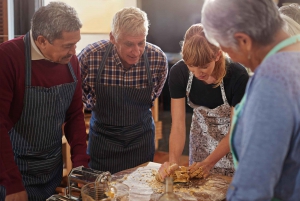 Florence: Tiramisu & Pasta Making Class with Unlimited Wine