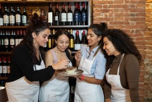 Florence: Tiramisu & Pasta Making Class with Unlimited Wine
