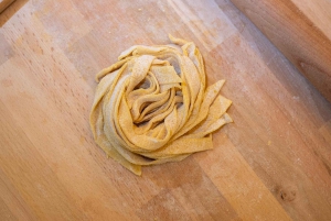 Florence: Tiramisu & Pasta Making Class with Unlimited Wine