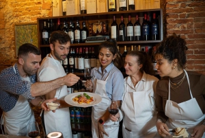 Florence: Tiramisu & Pasta Making Class with Unlimited Wine