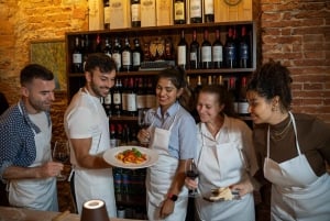Florence: Tiramisu & Pasta Making Class with Unlimited Wine
