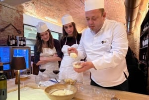 Florence: Golf Cart Tour & Cooking Class with Unlimited Wine