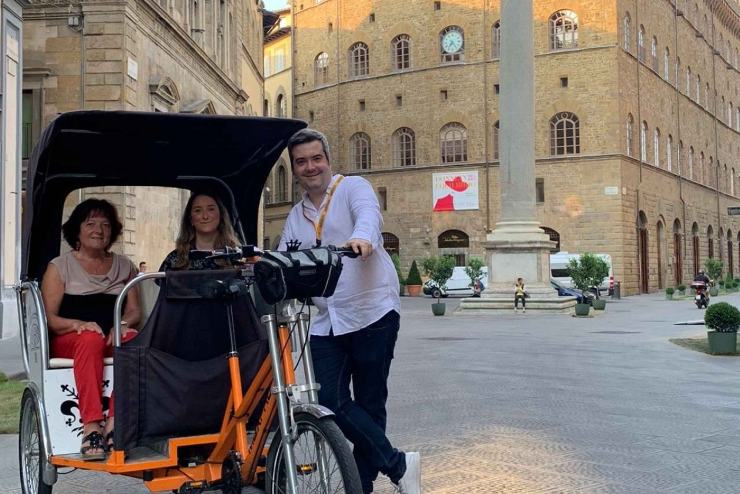 Florence: Guided City Tour by Rickshaw