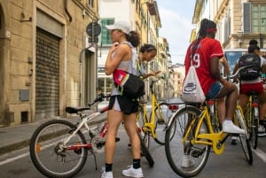 Florence: Guided Cycling Sightseeing Tour with Gelato