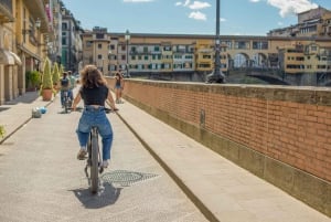 Firenze: Guidet elcykeltur med gelato