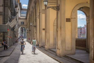 Florencia: Tour guiado en bici con degustación de helado