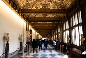 Florence: Guided Walking Tour & Uffizi Gallery