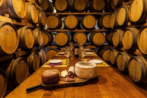 Florence: History Walking Tour with Wine Tasting