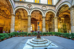 Florence: History Walking Tour with Wine Tasting