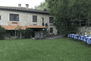 フィレンツェキャンティでの乗馬とアペリティーボ