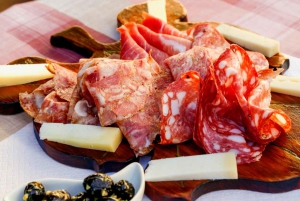 フィレンツェキャンティでの乗馬とアペリティーボ