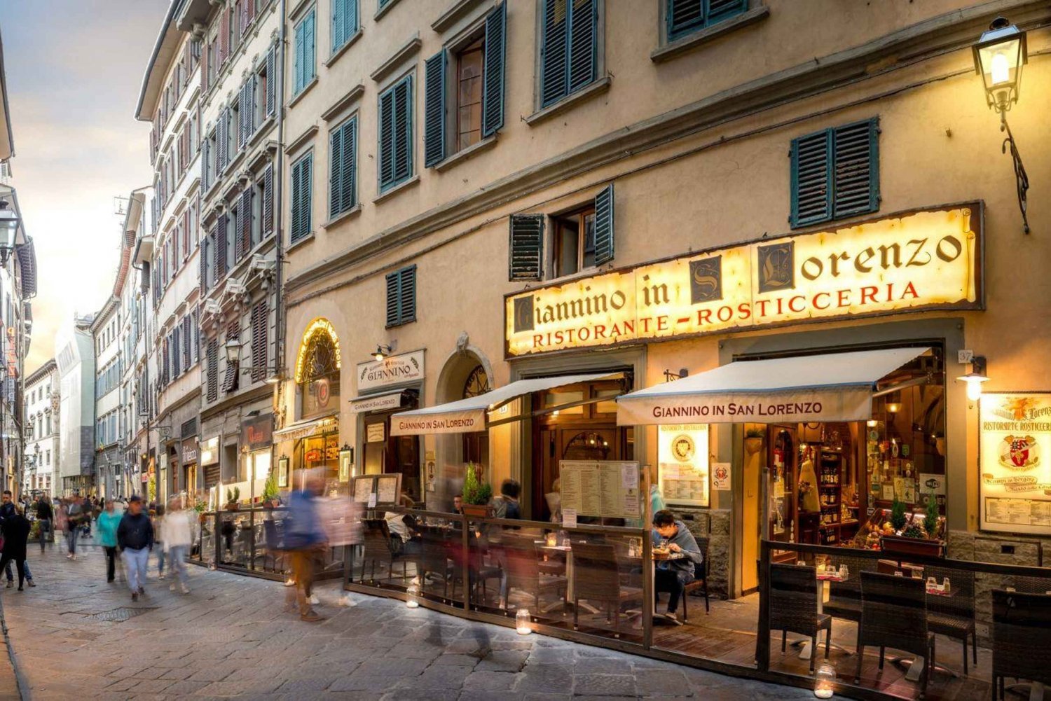 Firenze: Smagning af italiensk vin hos 'Giannino San Lorenzo'