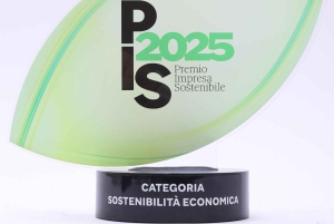 Florence: Leather Experience - Craft your own bag with Rereri in a workshop