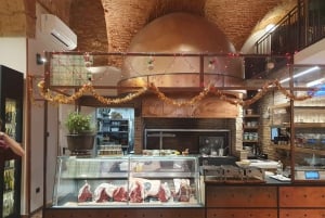 Florence: Live Grill Show & Steak Dinner with Wine