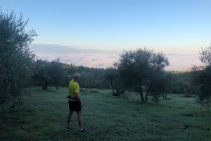 Florence: Local Hiking Tour with Wine and Lunch