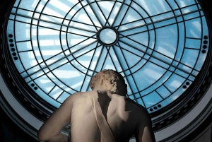 Florenz: Michelangelos David und ein Schluck durch ein Weinfenster