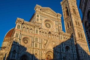 Florence Must-See Squares Walking Tour with Vincenzo