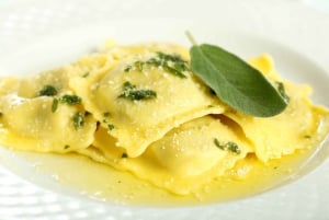 Florenz: Pasta- und Dessert-Kochkurs mit Getränken