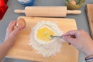 Florence: Pasta and Tiramisu Cooking Class with Chef Sara