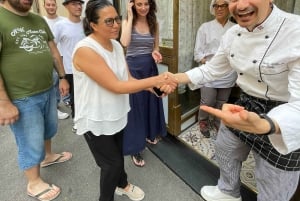 Florença: aula de fazer massa com jantar, vinho e... cante!