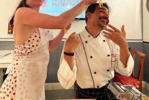 Firenze: Pastanvalmistuskurssi, jossa on illallinen, viiniä ja... laulamista!