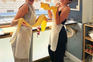 Firenze: Pastanvalmistuskurssi, jossa on illallinen, viiniä ja... laulamista!