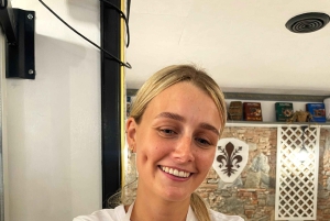 Firenze: Pastanvalmistuskurssi, jossa on illallinen, viiniä ja... laulamista!