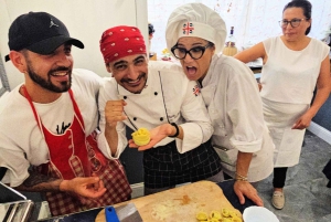 Firenze: Pastanvalmistuskurssi, jossa on illallinen, viiniä ja... laulamista!