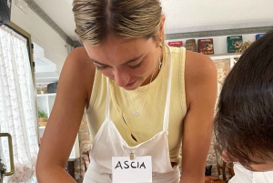 Firenze: Pastanvalmistuskurssi, jossa on illallinen, viiniä ja... laulamista!