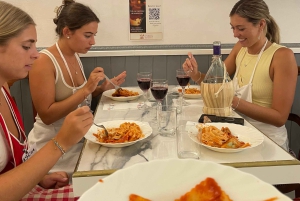 Firenze: Pastanvalmistuskurssi, jossa on illallinen, viiniä ja... laulamista!