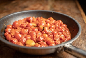 Firenze: Pasta & Tiramisu Class with Unlimited Wine (Pasta & Tiramisu Class with Unlimited Wine)