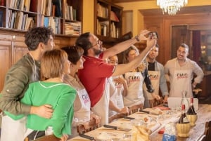 Firenze: Pizza- og gelatoopplevelse med ubegrenset vin