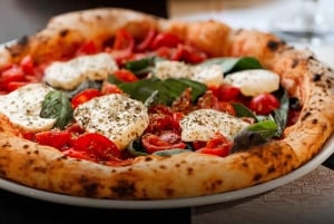 Florencja: Prywatna lekcja robienia pizzy z degustacją wina