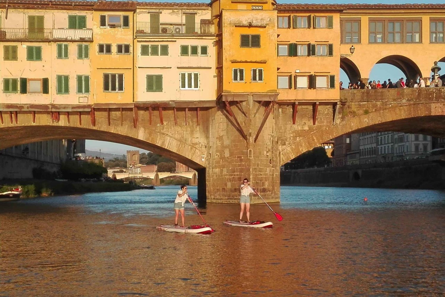 Florence: Ponte Vecchio en bruggen paddle-boardingtour