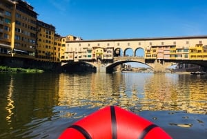 Florens: Ponte Vecchio och stadens sevärdheter med guidad kajakfärja