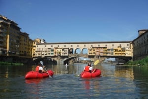 Florence: Ponte Vecchio en stadsbezienswaardigheden begeleide kajakcruise