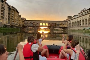 Florens: Pontevecchio-bron och Rafting-kryssning med stadens sevärdheter