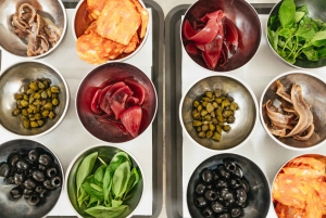 Firenze: Kursus i tilberedning af premium pizza og gelato med vin