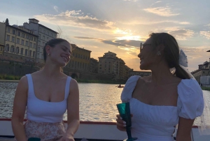 Firenze: Privat bådtur med vin