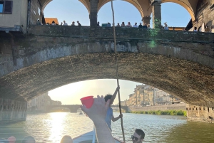 Firenze: Privat bådtur med vin