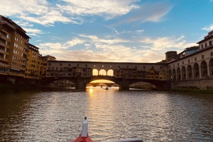 Firenze: Privat bådtur med vin