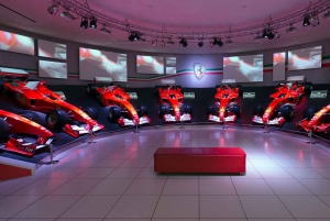 Florencja: prywatna wycieczka Ferrari, degustacja parmigiano i balsamiczna