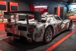 Florencja: prywatna wycieczka Ferrari, degustacja parmigiano i balsamiczna