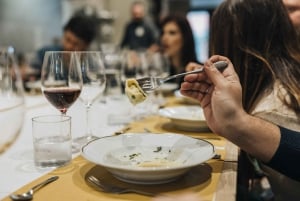 Florença: Aula de massas com uma refeição de 4 pratos acompanhada de vinho
