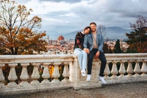 Florence: Private Photoshoot at Piazzale Michelangelo
