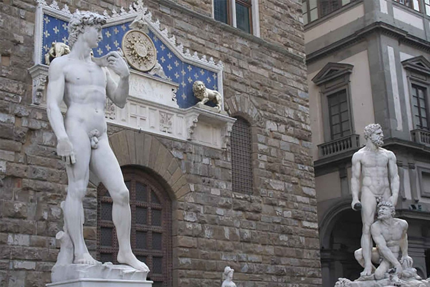Florence: Private Walking Tour w/ Accademia & Uffizi Entry