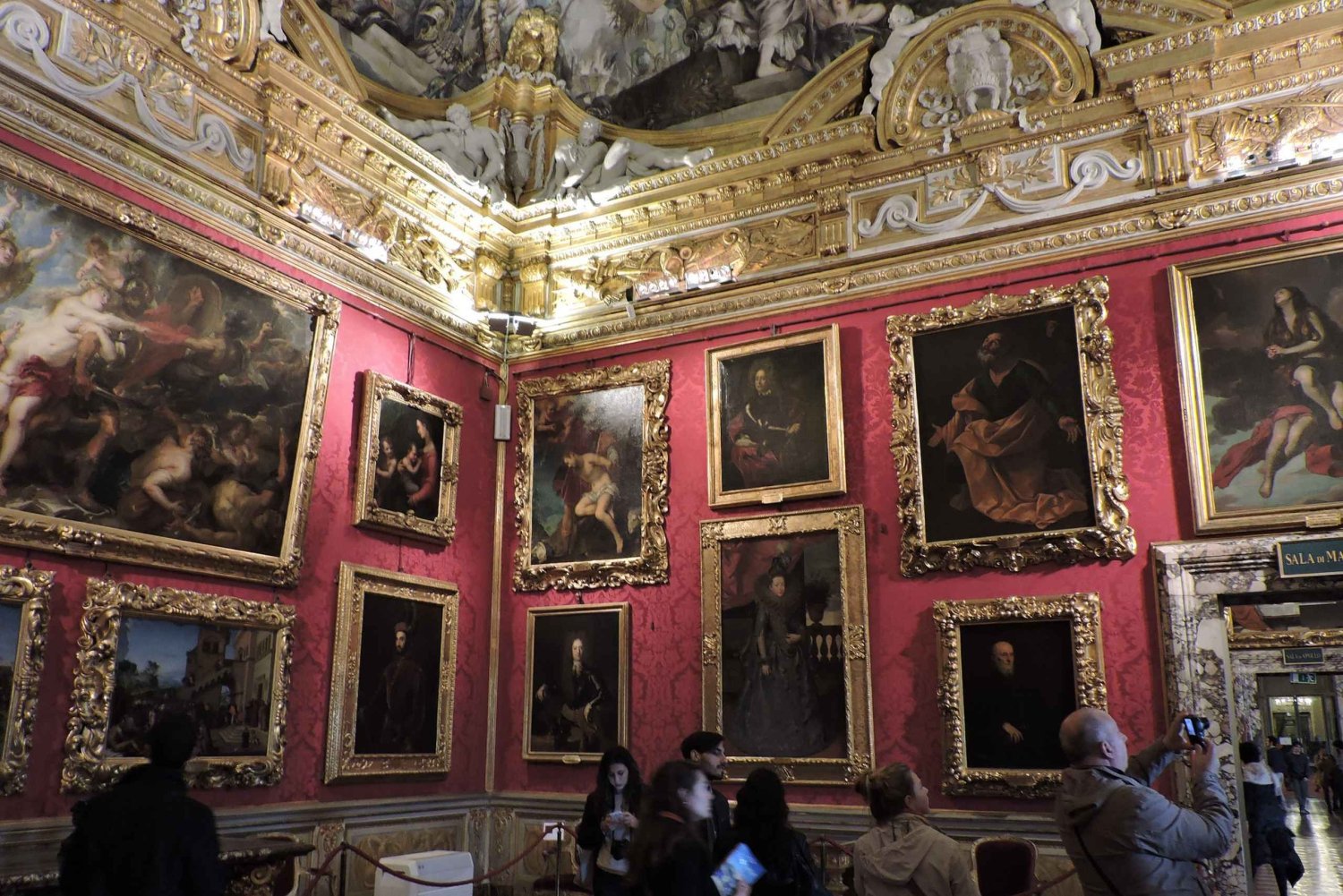 Florence: Raphael's 500th Anniversary Experience