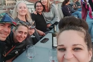 Firenze: Rooftop Bar Tour med drinks, aperitif og gelato