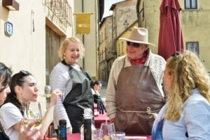 Florence : Excursion d'une journée à San Gimignano et Volterra avec nourriture et vin