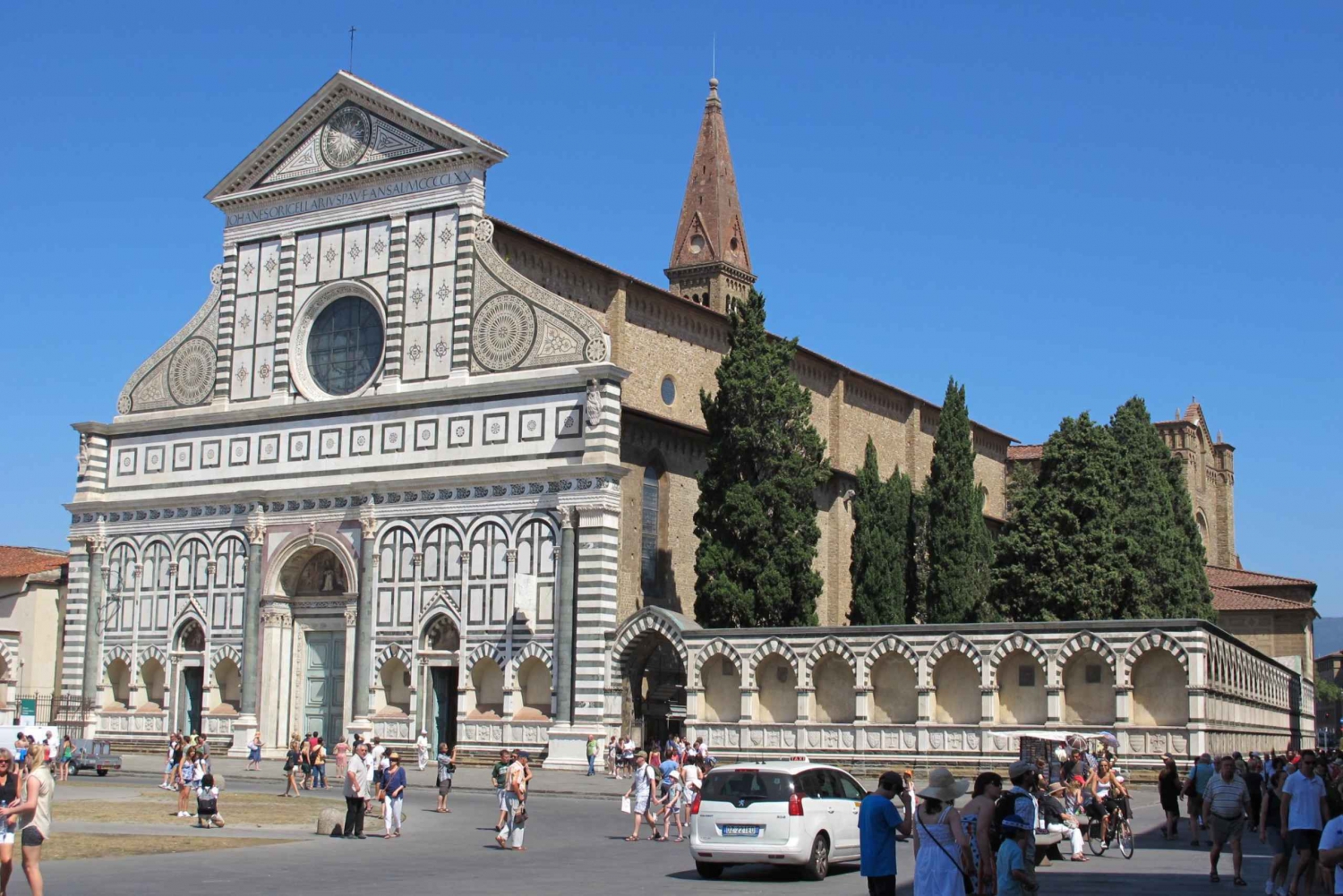 Visit-the-Basilica-di-Santa-Maria-Novella
